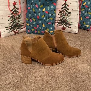 Camel colored booties